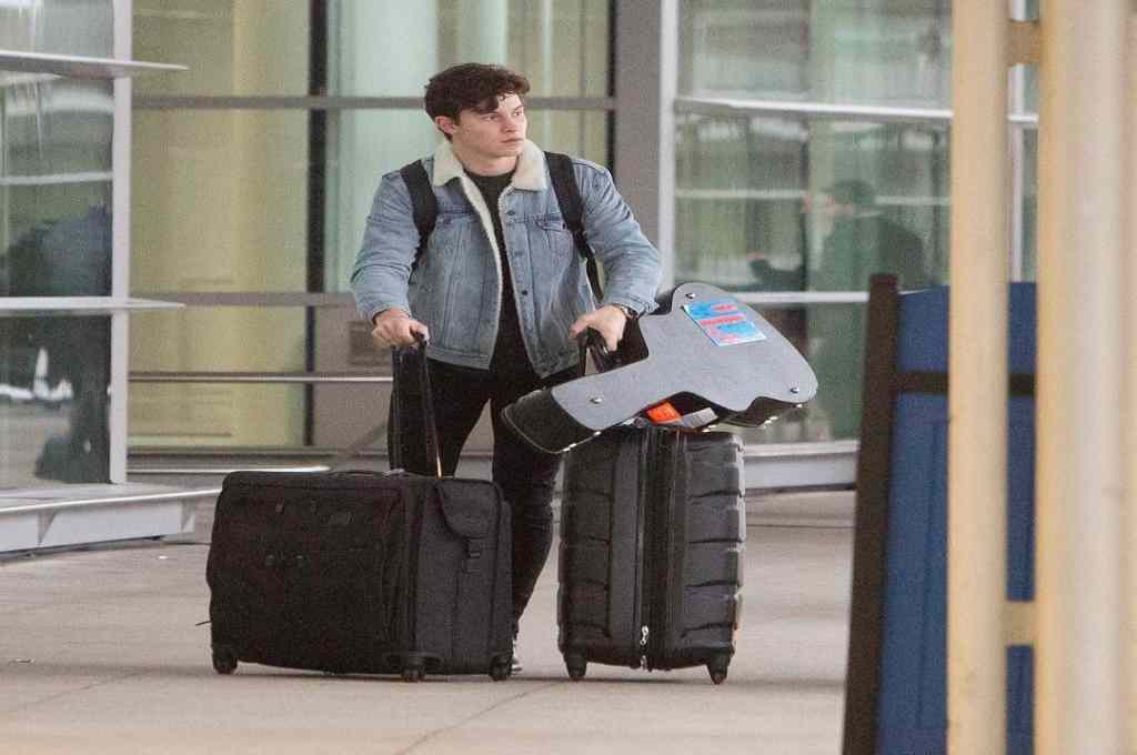 what to do when my boyfriend is traveling without me - yourdevan